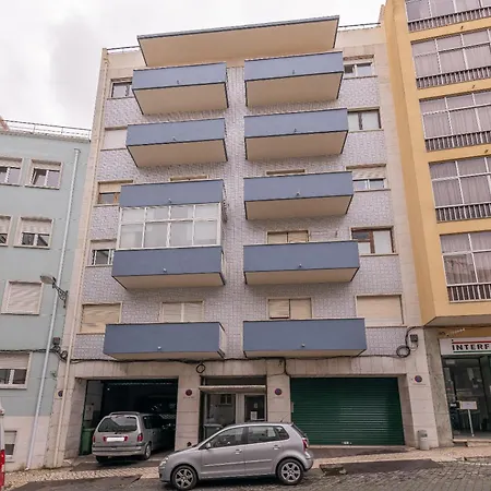 T2 Furnished In Central Lisbon, Portugal * Lisboa